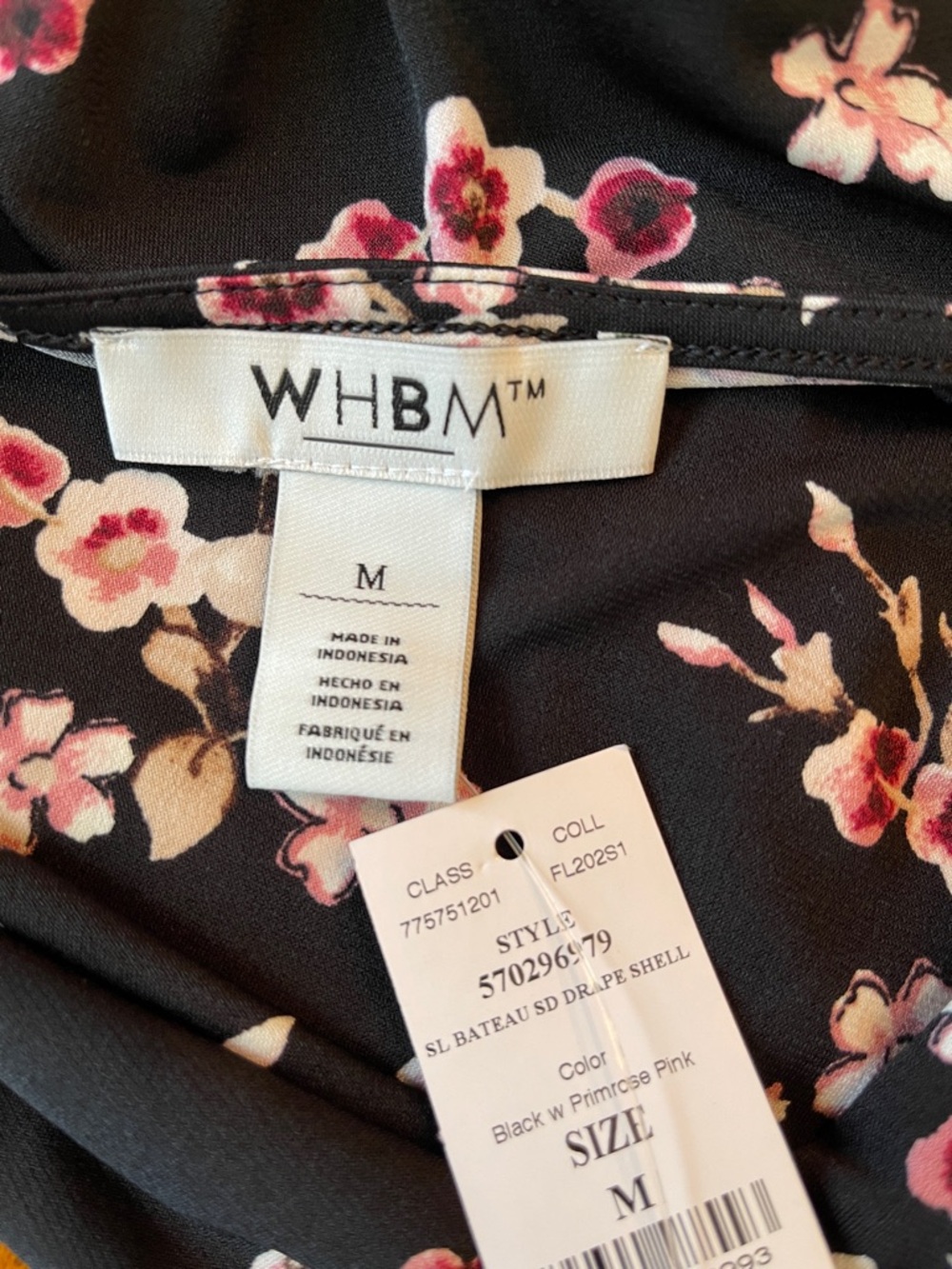 WHBM FLORAL SIDE RUCHED SLEEVELESS TOP - Picture 9 of 12